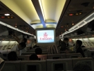 Paluba Airbusu A 330-200 spol. Emirates (Ekonomická třída)