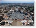 Náměstí sv. Petra - Piazza di San Pietro (pohled z kopule Basiliky sv. Petra)