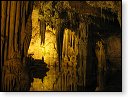 Neptunova jeskyně (Grotta di Nettuno) - jezero Lago Lamarmora