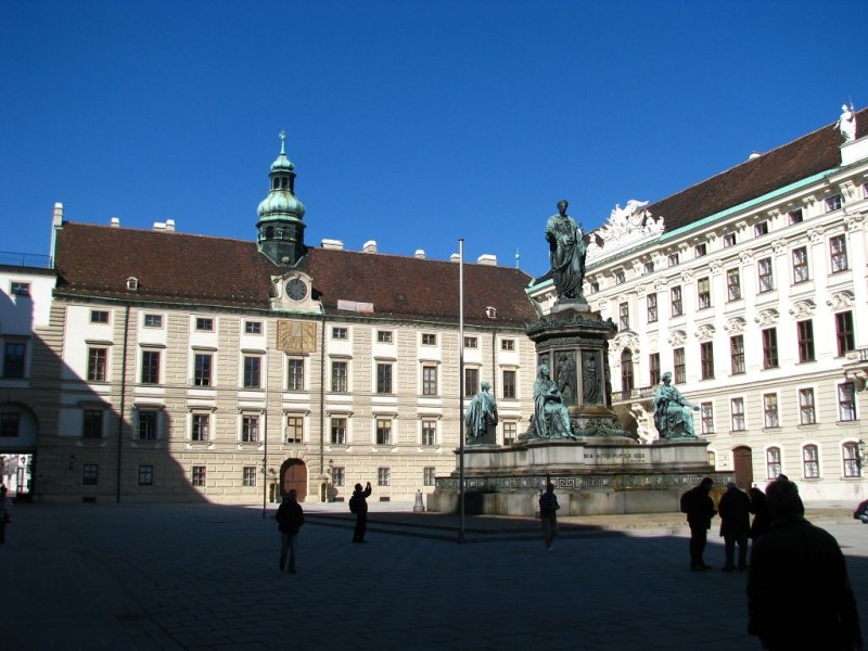 Hofburg - nádvoří